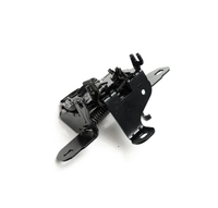 Fechadura Inferior do Capô – Volkswagen Golf Geração IV e V (1999 a 2013)