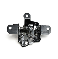 Fechadura Inferior do Capô – Volkswagen Golf Geração IV e V (1999 a 2013)